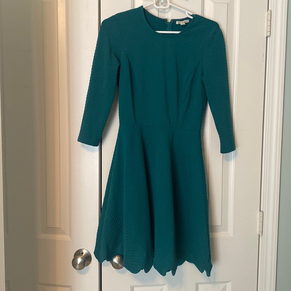 miami green scalloped hem dress